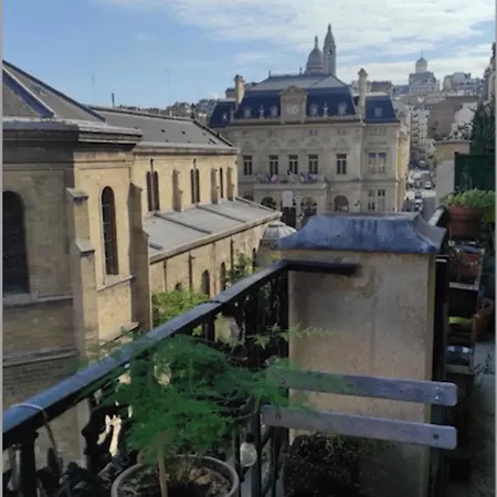 Superb Apartment With Balcony And Sacre-Coeur View Apartment *
