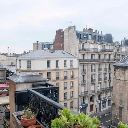 Superb Apartment With Balcony And Sacre-Coeur View Parigi